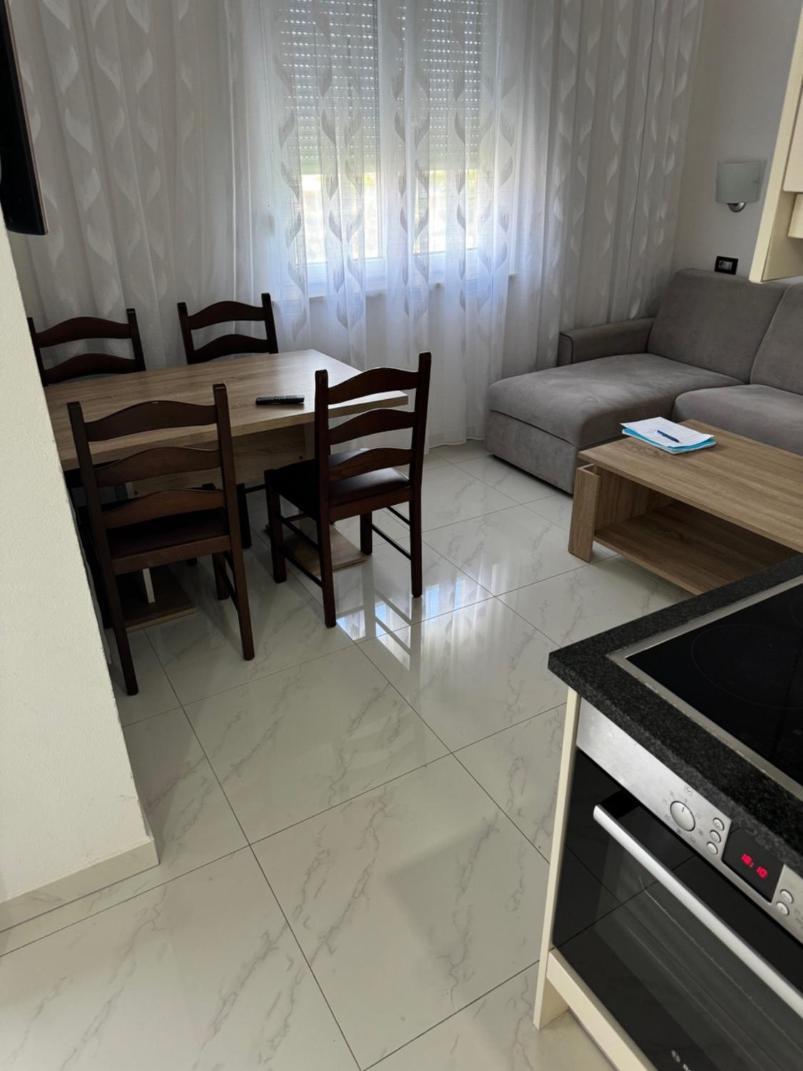 Funtana Appartements An Der 1 Reihe Vom Meer Extérieur photo