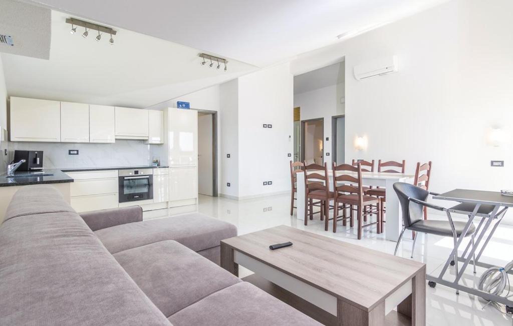 Funtana Appartements An Der 1 Reihe Vom Meer Extérieur photo
